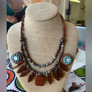 Anthropologie Fashion Jewelry Necklace. Gorgeous statement piece!